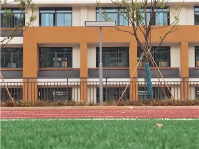 世邦“靜音操場(chǎng)”場(chǎng)景紛紛落地，讓操場(chǎng)廣播聲音不再擾民！